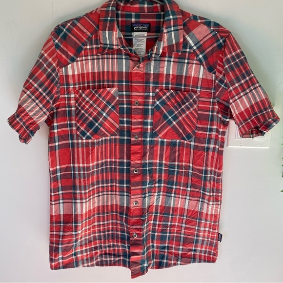 Patagonia Organic Cotton Plaid Button-Down Shirt Red Size Medium Men’s - Picture 4 of 5